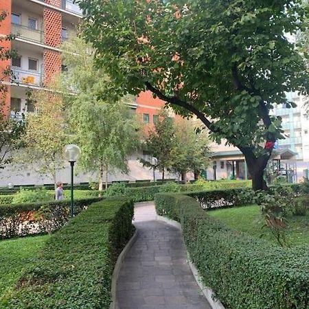 Cozy 1-Room Studio In Giambellino Милано Екстериор снимка