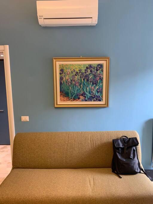 Cozy 1-Room Studio In Giambellino Милано Екстериор снимка